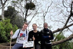 the-getaway-camp-bali-bushcraft-second-day-hiking-mt-lesung